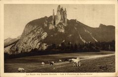 CPA La route des Grands Goulets Les 3 pucelles de Saint Nizier