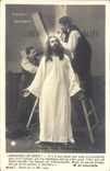 VINTAGE POSTCARD Fantasy the Christ of the Courts