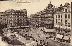 VINTAGE POSTCARD Lyon Places Republic Carnot Monument and street president Carnot