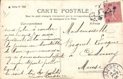 CPA Fantaisie Femme Pres du vieux puits 