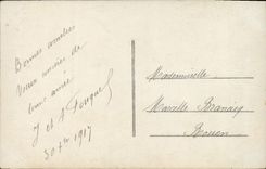 CPA Fantaisie Femme Enfants Fer a cheval