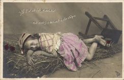 VINTAGE POSTCARD Fantasy Child