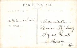 CPA Fantaisie Femme Joie Prosperite