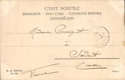 Mujer de la fantasía de la POSTAL de la VENDIMIA