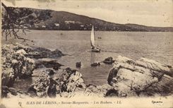 CPA Iles De Lerins Sainte Marguerite Les Rochers