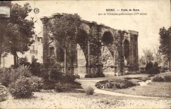 VINTAGE POSTCARD Rheims Carries Mars Gailo Romain Arc de Triomphe