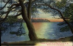 CPA Cannes Coucher de Soleil sur les iles de Lerins