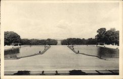 Parque de la POSTAL de la VENDIMIA del castillo de Versalles el piso del agua