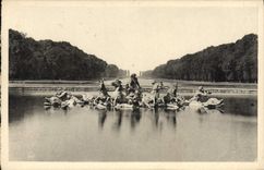 Parque de la POSTAL de la VENDIMIA del castillo de Versalles el lavabo de Apolo