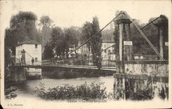 VINTAGE POSTCARD Cambo the Suspended bridge
