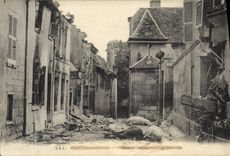VINTAGE POSTCARD Militaria Ruins