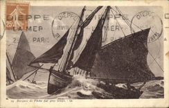 CPA Barques de Pache par gros Temps
