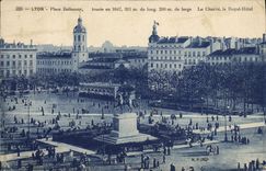 CPA Lyon Place Bellecour