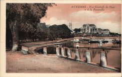 VINTAGE POSTCARD Auxerre View Of the Quay And the Footbridge