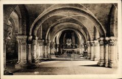 CPA Saintes Crypte de l'eglise Saint Eutrope