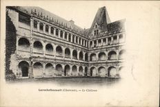 CPA Larochefoucault Le chateau
