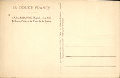 CPA Carcassonne La Cite L'Avant Porte et la Tour de la Justice