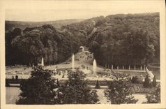 VINTAGE POSTCARD Saint Cloud the Park the Basin Of the Horseshoe And the Holy Basin Jean