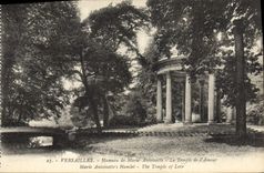 CPA Versailles Hameau de Marie Antoinette Le temple de l'amour