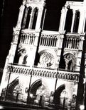 CPM Paris La Nutt Notre Dame de Paris