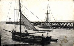 VINTAGE POSTCARD Trouville Boat of outgoing sin of the port
