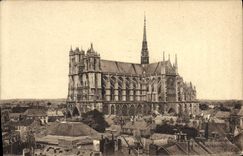 VINTAGE POSTCARD Amiens Cathedral