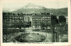 La POSTAL Grenoble de la VENDIMIA coloca Victor Hugo y Moucherotte
