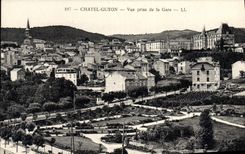 VINTAGE POSTCARD Chatel Guyon Seen from of the station