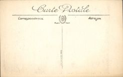 VINTAGE POSTCARD Amiens the Cathedral the gate