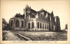 CPA Dol De Bretagne La Cathedrale Cote Nord