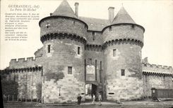 VINTAGE POSTCARD Guerande the Gate St Michel
