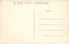 CPA Poitiers L'Eglise Sainte Radegonde le clocher et son entree Ouest