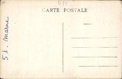 CPA Poitiers Eglise Ste Radegonde le parvis et la grande porte Ouest 