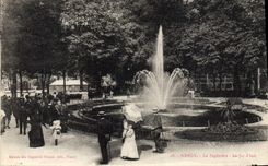 CPA Nancy Le Pepiniere Le jet d'eau