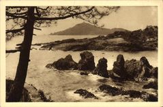 CPA Agay Route de la corniche a Agay La pointe de la Baumette et le Dramont