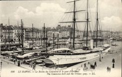 VINTAGE POSTCARD Le Havre the Basin Commercial and the Quay of Orleans Boat