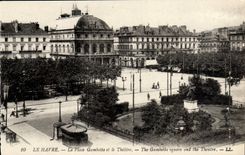 CPA Le Havre La place Gambetta et le theatre