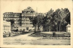 VINTAGE POSTCARD La Baule on Sea the Royal Hotel