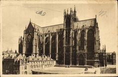 VINTAGE POSTCARD Metz Apse of the Cathedral