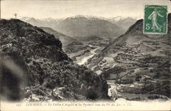 POSTAL de la VENDIMIA pesada el valle de Argeles y los Pyrenees vistos del pico de Jer
