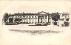 CPA Compiegne Le Chateau Vue du parc