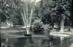 CPA Vichy Dans le Parc