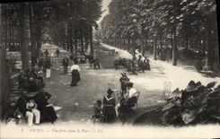 VINTAGE POSTCARD Vichy Seen from in the Park