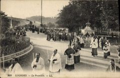 POSTAL de la VENDIMIA pesada la procesión