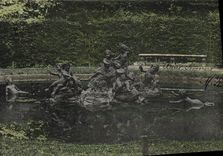 VINTAGE POSTCARD Versailles