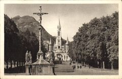 Martirio bretón pesado y basílica de la POSTAL de la VENDIMIA
