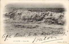 VINTAGE POSTCARD Le Havre Heavy sea