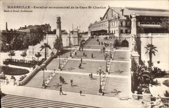 CPA Marseille EscaliesrMonumental De La Gare St Charles