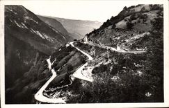 VINTAGE POSTCARD St Claude Route Of St Claude has Geneva the laces of Septmoncel