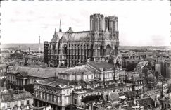 CPM Reims Panorama Pris De I'Eglise Saint Jacques 